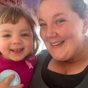 Meet your Posher, Liz